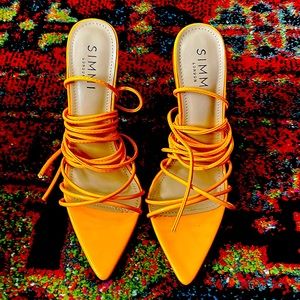 Strappy yellow heel!